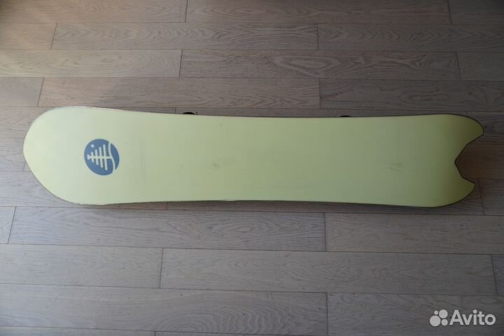 Сноуборд Burton Pow Wrench 148