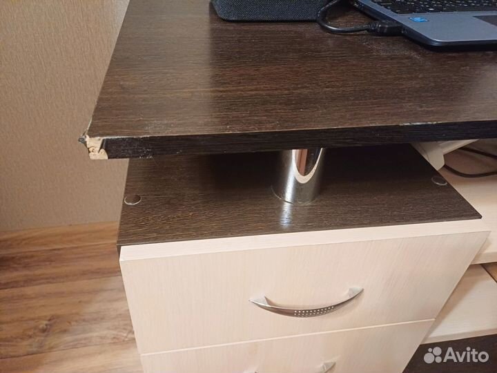 Тумба под телевизор