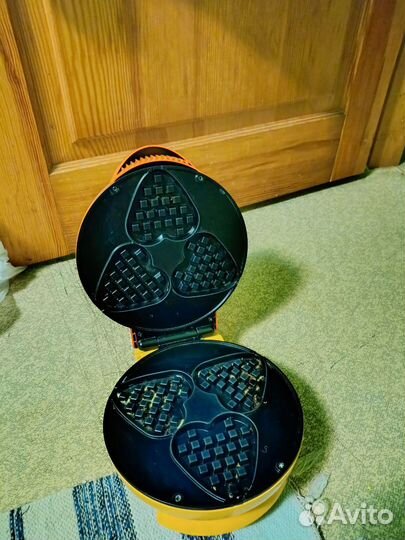 Вафельница Vitek