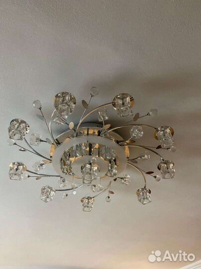 Люстра с пультом