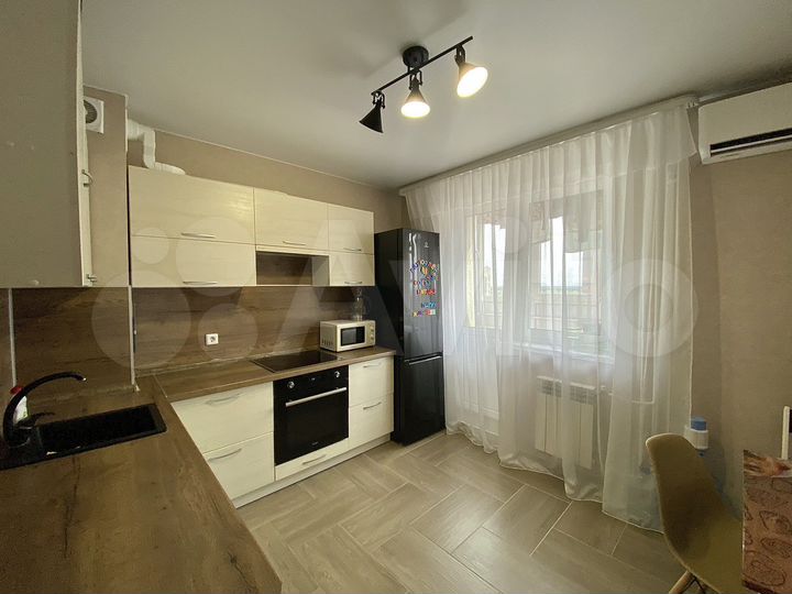 2-к. квартира, 56 м², 17/18 эт.