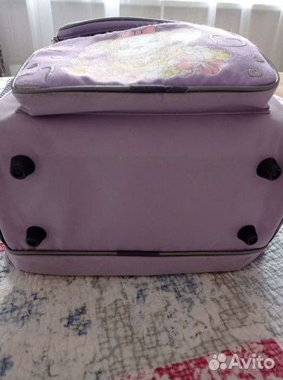 Рюкзак школьный