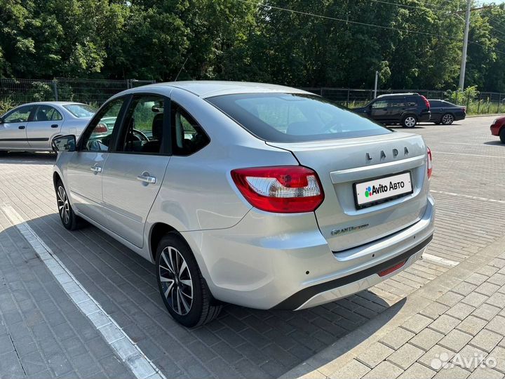 LADA Granta 1.6 МТ, 2023, 4 015 км