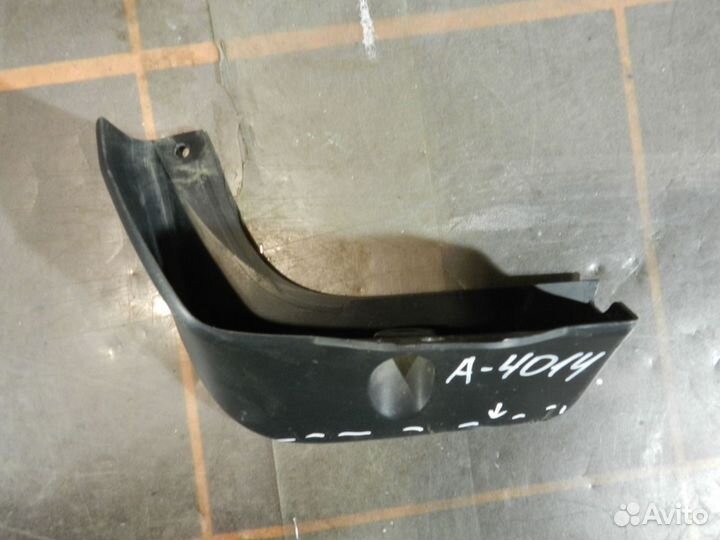 Брызговик задний левый - Mitsubishi Outlander 3