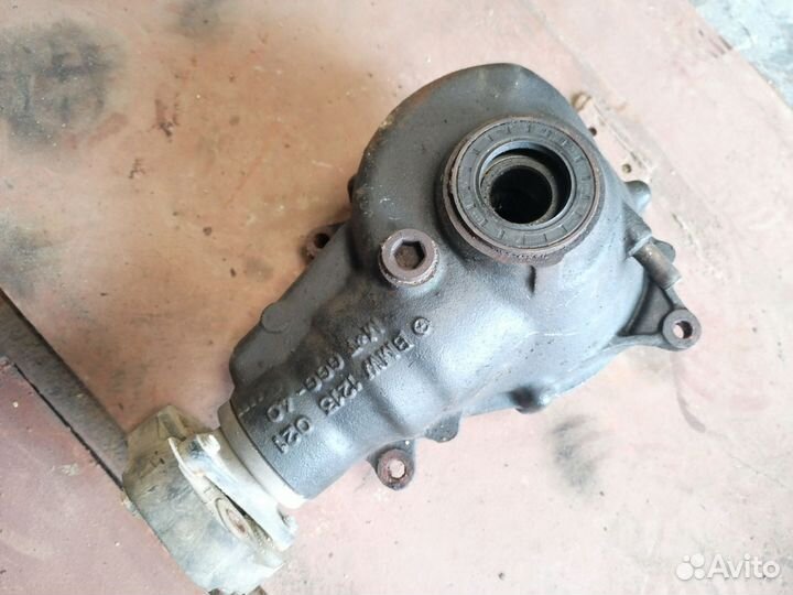 Редуктор переднего моста BMW 525 iX e34