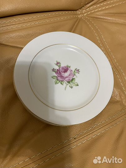 Тарелки GDR Kahla