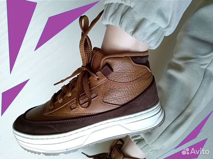 Ботинки оригинал reebok новые