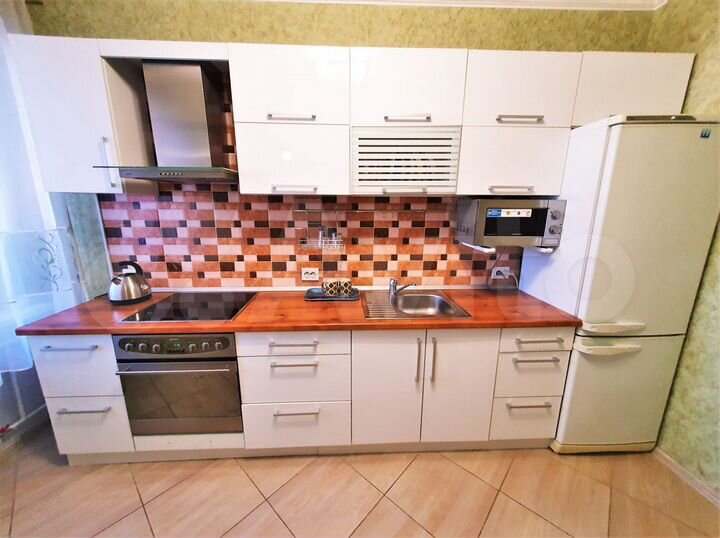 1-к. квартира, 43 м², 8/16 эт.