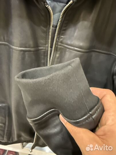 Кожаная куртка с мехом 50 размер