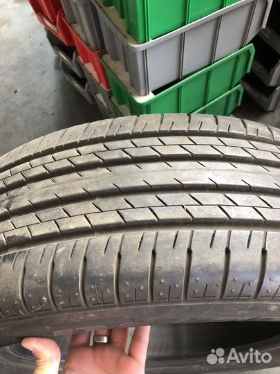 Bridgestone Dueler H/L 33 235/65 R18