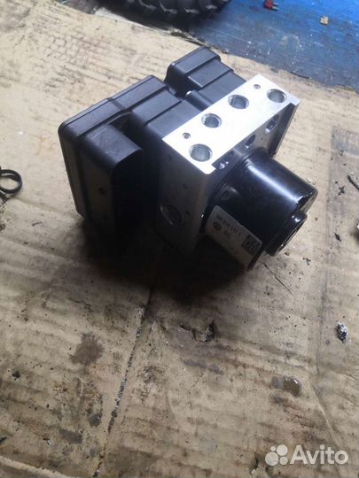 Блок ABS 1K0614117S
