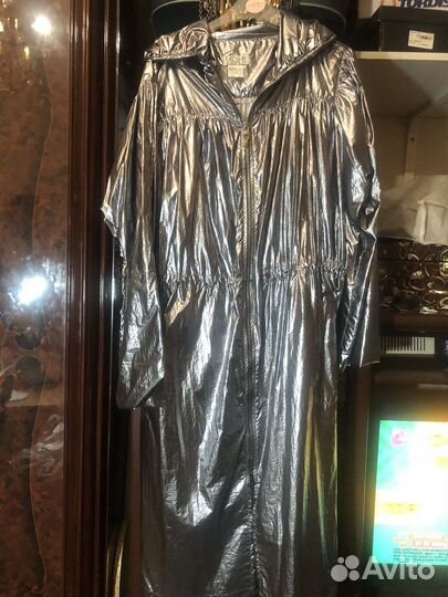 Плащи новые