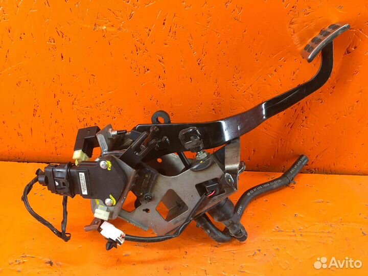 Педаль сцепления OEM:CL110930A00512, 32802-3Z500 H