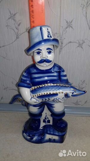 Фарфоровые статуэтки 