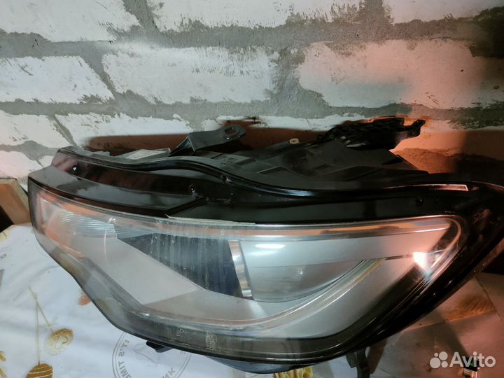 Фара Audi A6 C7 левая