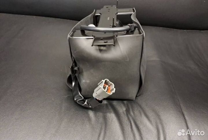 Компрессор пневмо подвески Инфинити QX56 QX80