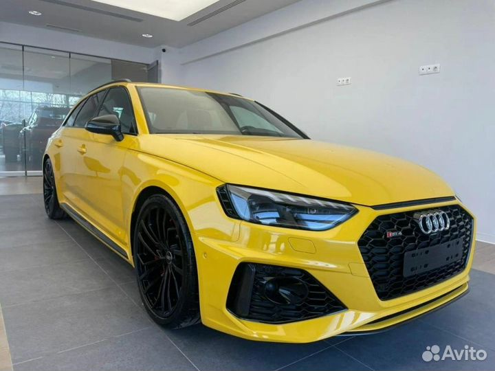 Audi RS4 2.9 AT, 2021