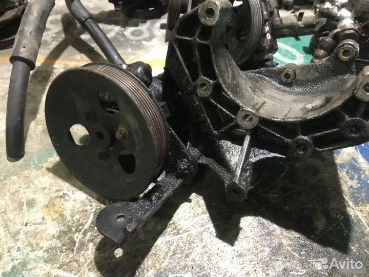 Насос гур Opel Omega B