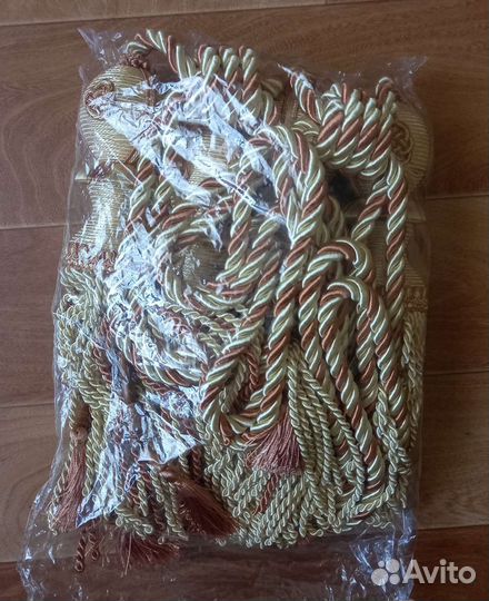 Прихваты для штор