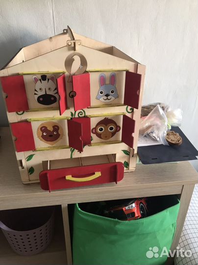 Домик бизибокс бизиборд