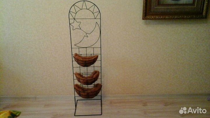 Универсальная металлическая подставка