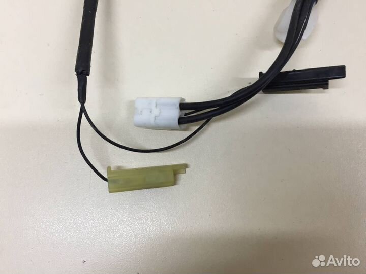 Антенна Toyota Camry V50 2011-2017