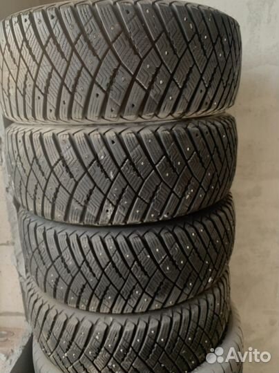 Goodyear Ultragrip Ice Arctic 205/55 R16 94