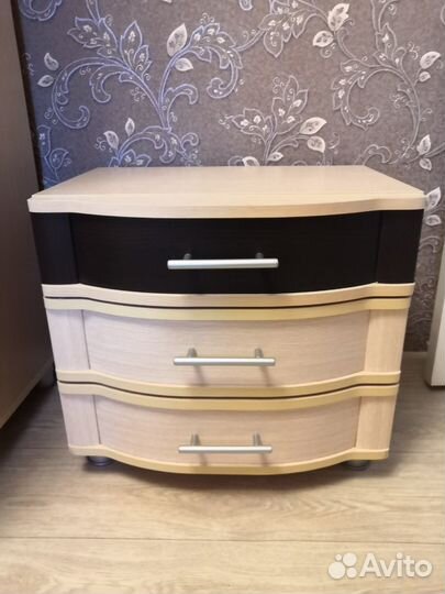 Спальный гарнитур