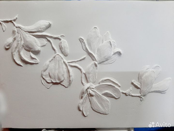 Барельеф гипсовый, из бетона