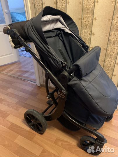 Продам коляску фирмы Farfello