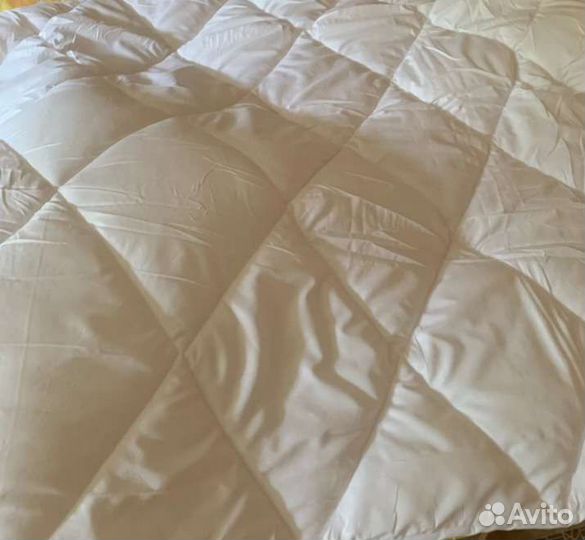 Одеяло легкое тёплое. Новое