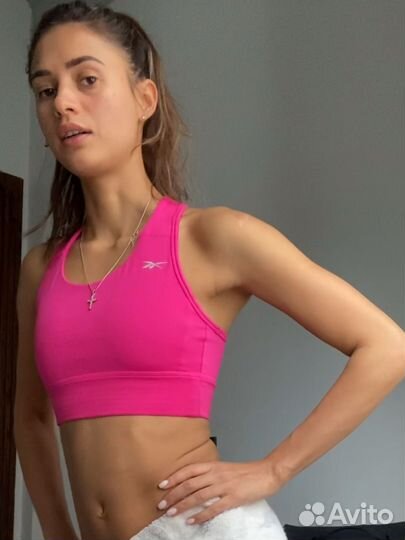 Спортивный топ reebok хs