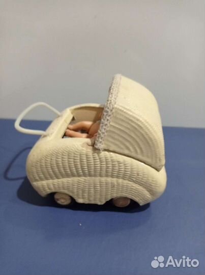 Кукла. Коляска папье маше. Германия