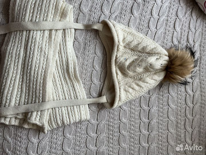 Комплект шапка и шарф для девочки