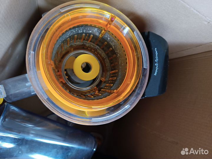 Соковыжималка шнековая kitfort