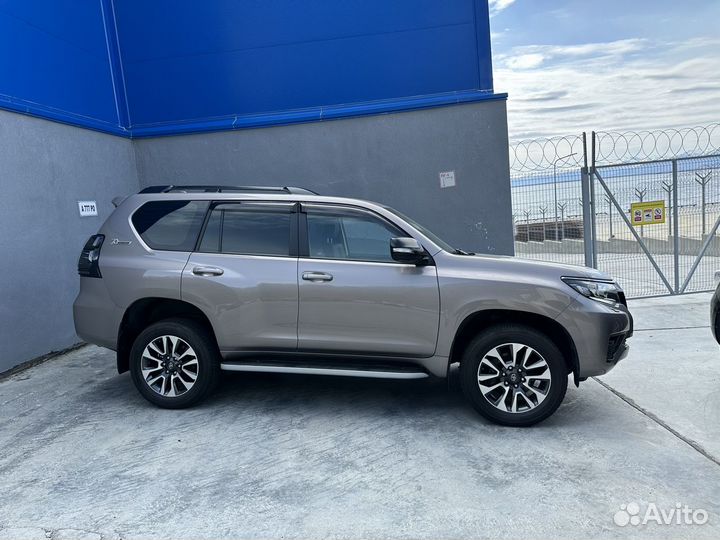 Toyota Land Cruiser Prado 4.0 AT, 2021, 23 500 км