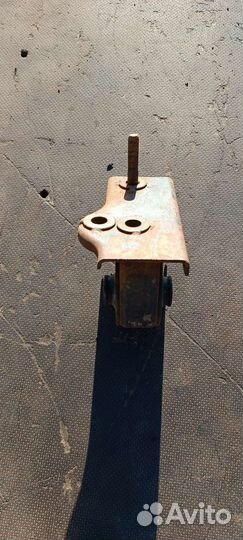 Подушка двигателя задняя Чери Тигго Т11 2.4