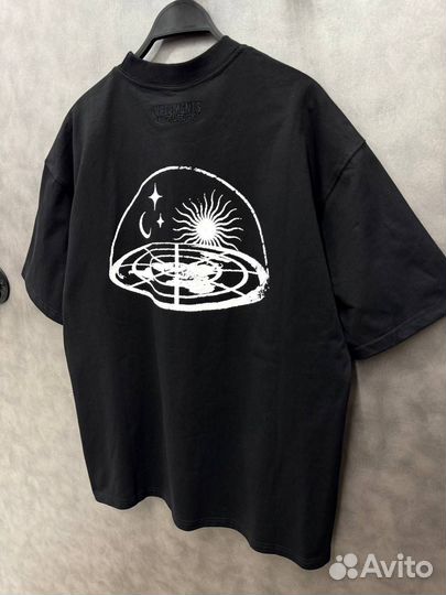 Футболка Vetements moon оверсайз (топ 2025)