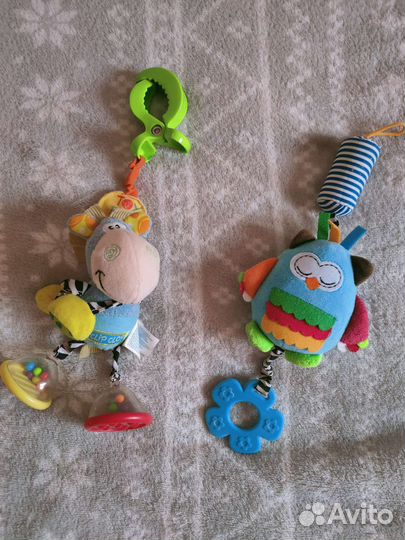 Игрушки подвесные для малышей