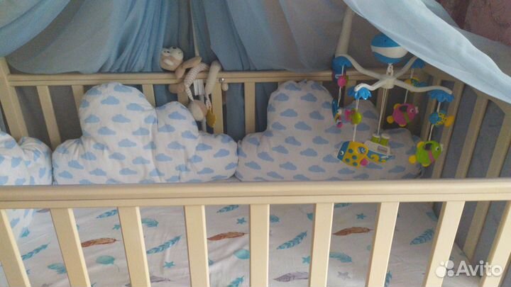 Бортики в кроватку «Облака»