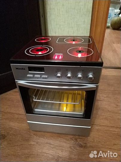 Игрушечная плита