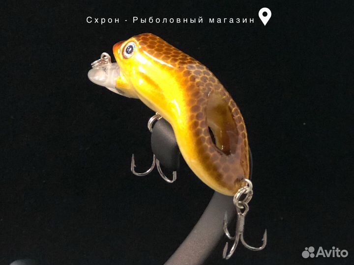 Воблер лягушка золотистый 7 г