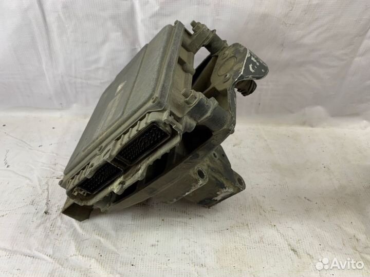 Блок управлением двигателя Renault Magnum mack 440