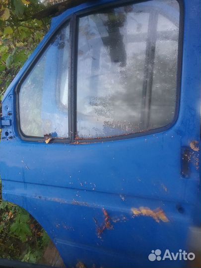 Дверь Ford tranzit