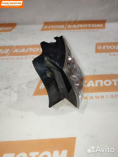 Фонарь задний правый Mitsubishi Outlander 2 рест