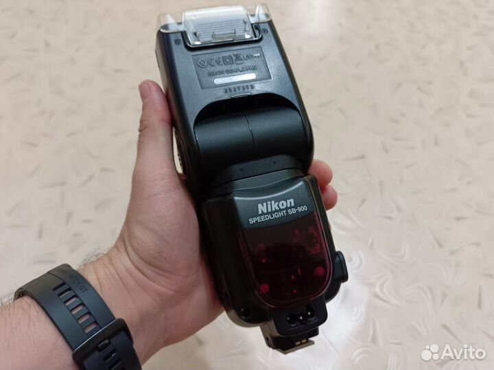 Nikon D90+вспышка