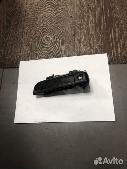 Ручка двери внешняя передняя левая Toyota Hiace