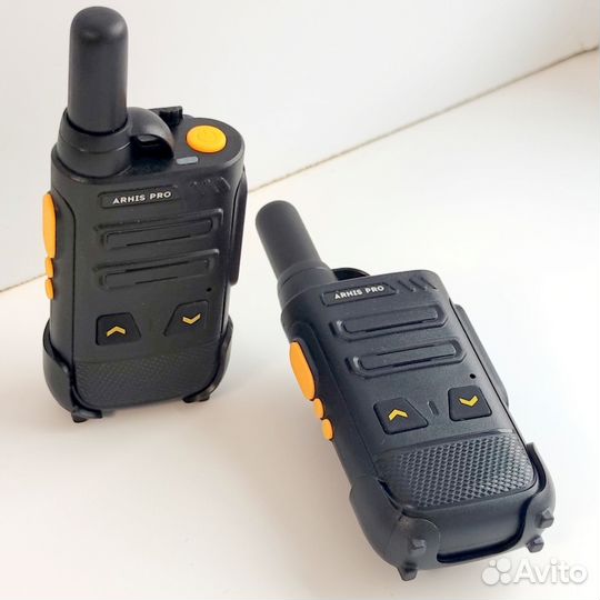 Комплект раций в ресторан официантам и повару