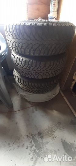 Резина на дисках R15