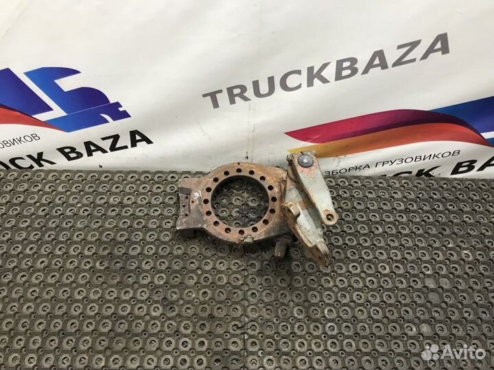 Щит опорный передний левый